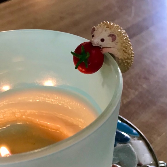 2 Blind Box Hedgehog Ledge Hanger Cup Rim Sitter Grey & White Tomato Figure Toy - Picture 9 of 9